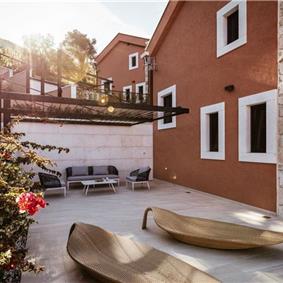 3 Bedroom Villa with Infinity Pool and Sea Views in Slano, Dubrovnik, Sleeps 6